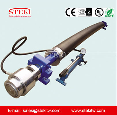 Nach der Dienstleistung Online-Support STEKI 2024 Papiermaschine Schlitter Rewinder Gummiwalze
